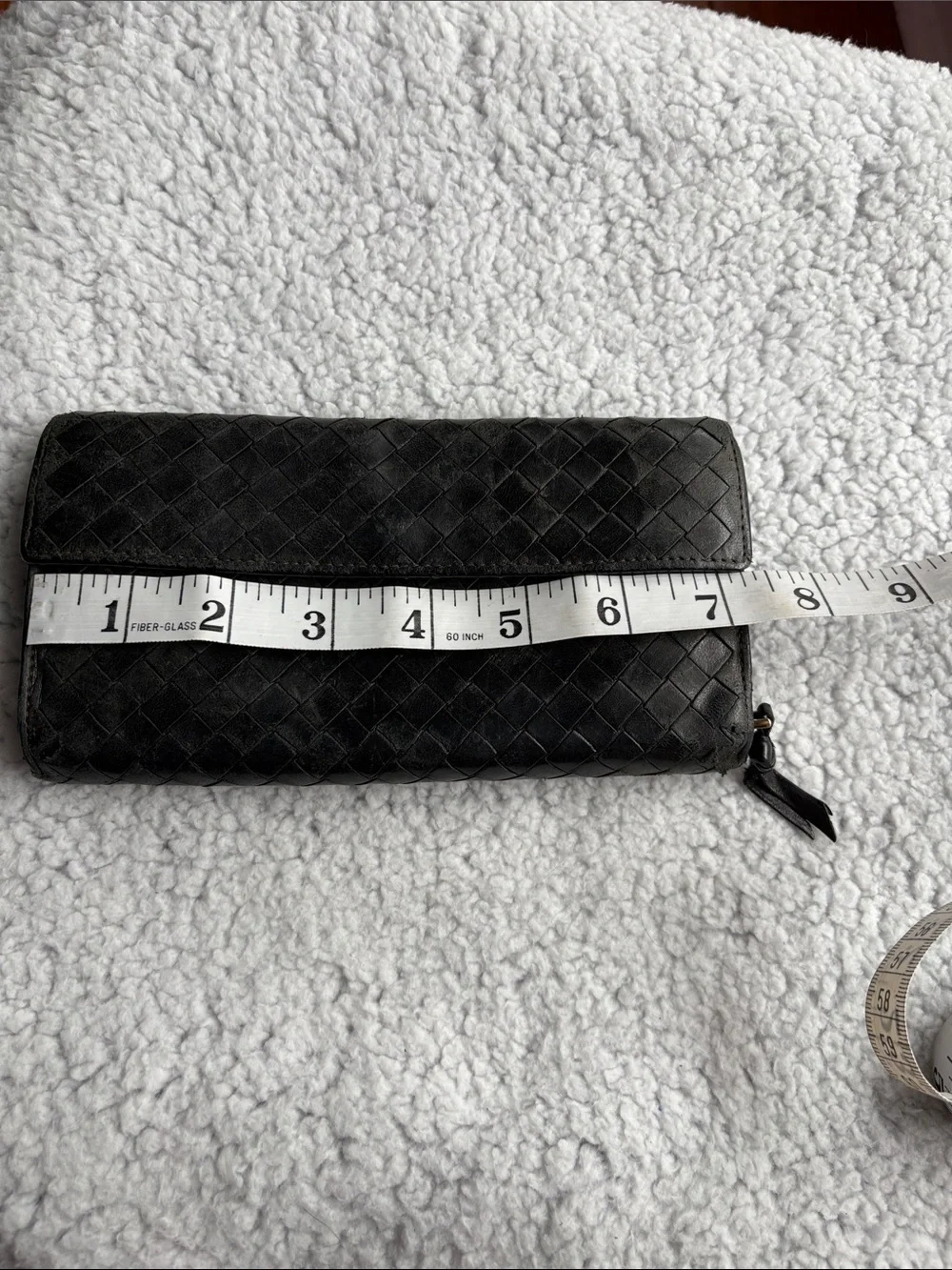 Bottega Veneta Black Intrecciato Leather Zip Wallet - Picture 9 of 10